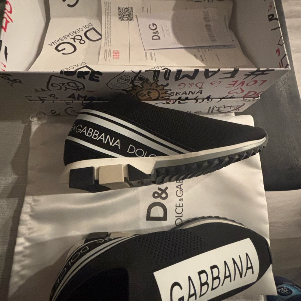 Dolce & Gabbana Men's Black and White Sneakers